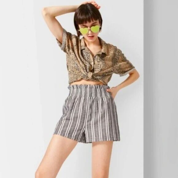 Wild Fable Striped Paperbag shorts size L - Picture 1 of 9